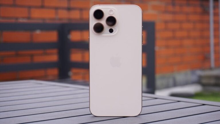 Why Everyone Is Talking About the iPhone 16 Pro Max