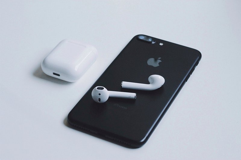 How to Connect Two Pairs of Airpods to one Phone 2 How to connect two pairs of AirPods to one iPhone